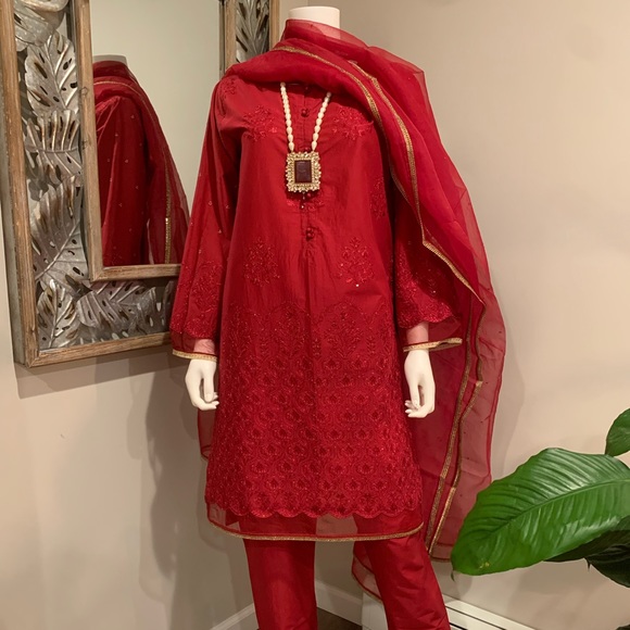 Junaid jamshed  “j.”” Fully embroidery - Picture 1 of 4